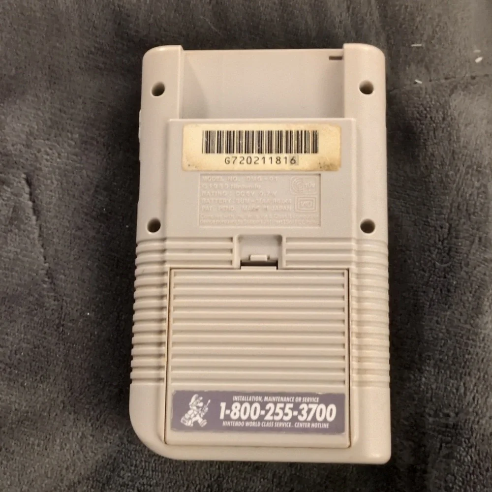 Nintendo Game Boy - Classic Gray Handheld Console - Picture 2 of 2